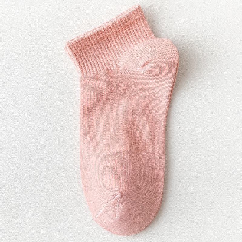 Vasaros moteriškos „boat“ kojinės – plonos, kvėpuojančios ir diskretiškos