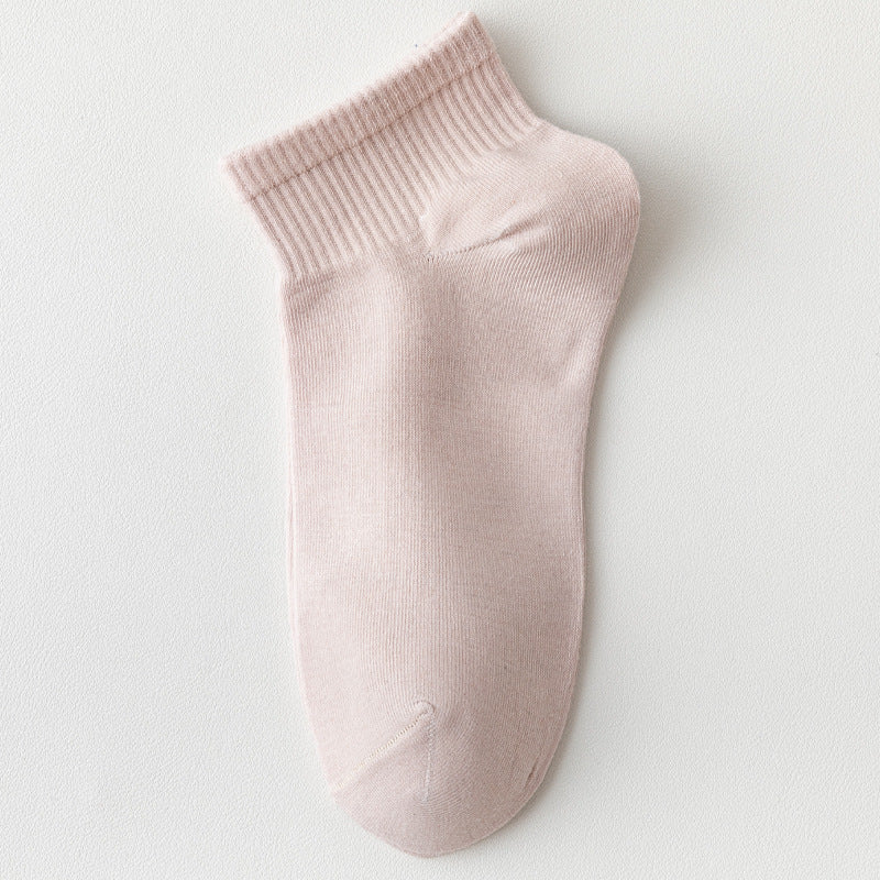 Vasaros moteriškos „boat“ kojinės – plonos, kvėpuojančios ir diskretiškos